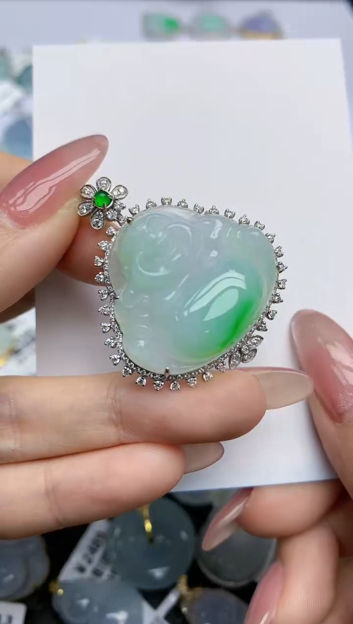 【闪购商品】翡翠挂件18K金镶嵌天然翡翠A货