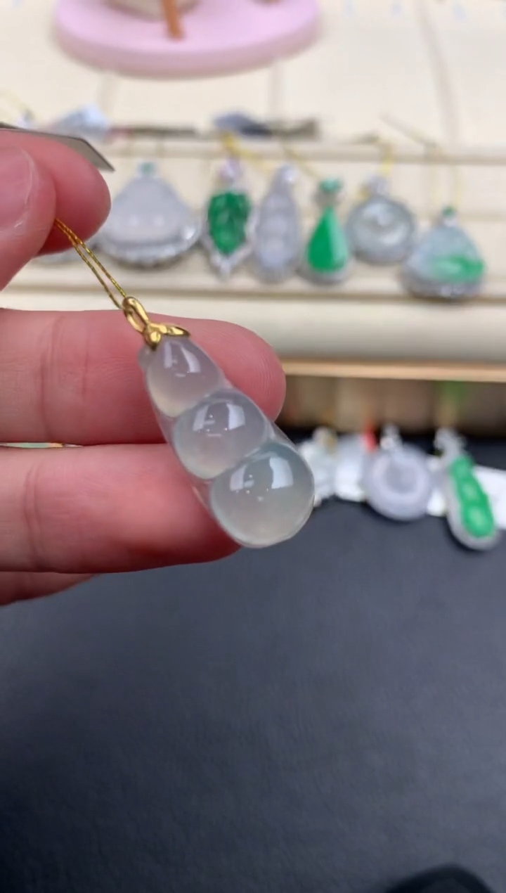 【闪购商品】翡翠颈饰18K金镶嵌D934    