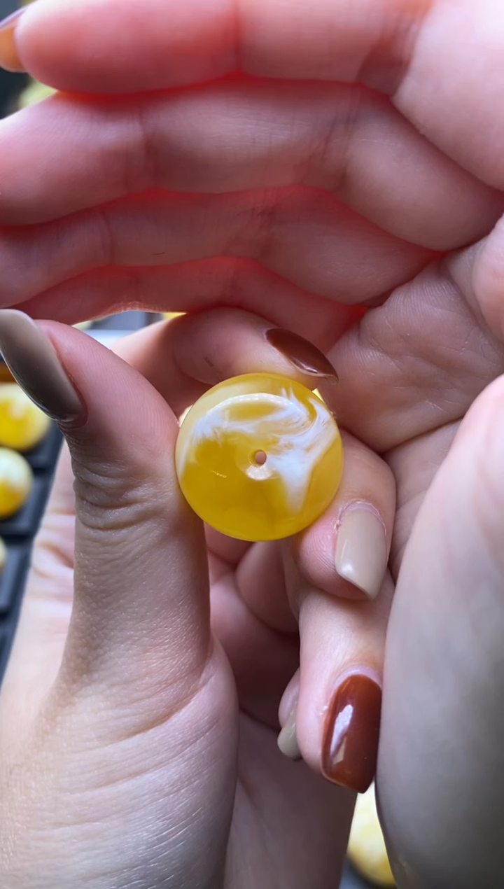 【闪购商品】琥珀裸石未镶嵌大小姐珠宝严选44