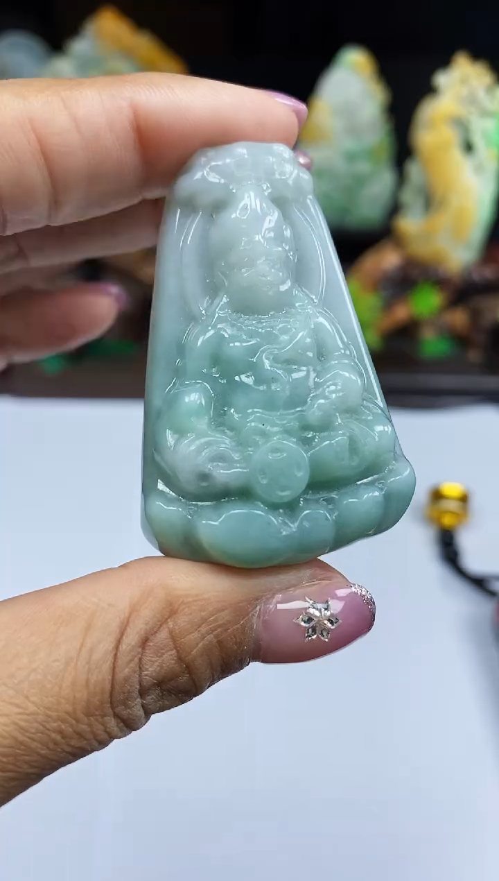 【闪购商品】翡翠颈饰未镶嵌翡翠A货