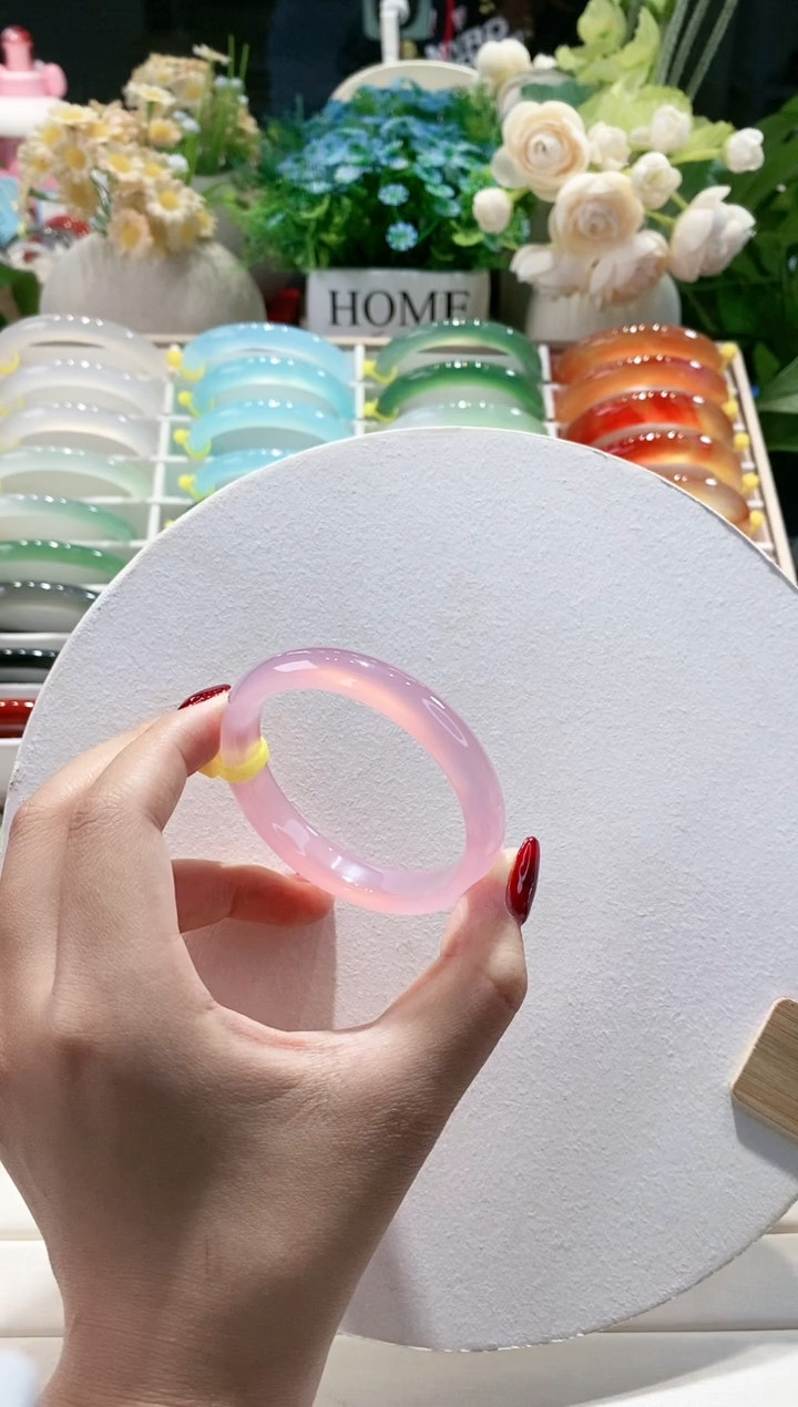 玛瑙/玉髓手镯未镶嵌83-