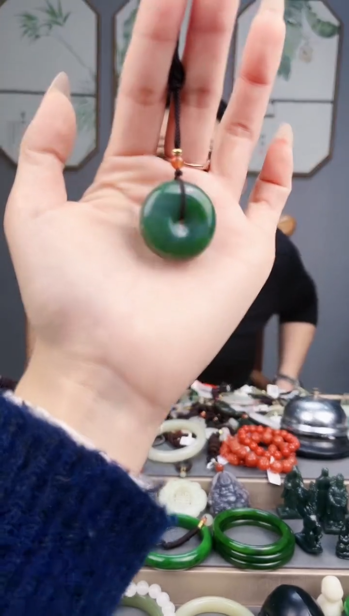 【闪购商品】和田玉颈饰未镶嵌AA多样性发货 拍一发一