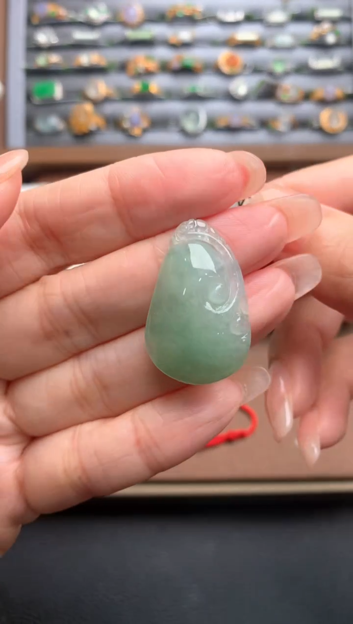 未镶嵌挂件翡翠 一