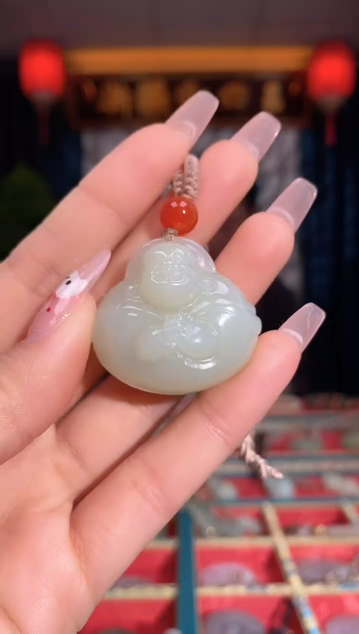 【闪购商品】和田玉颈饰未镶嵌抱抱佛