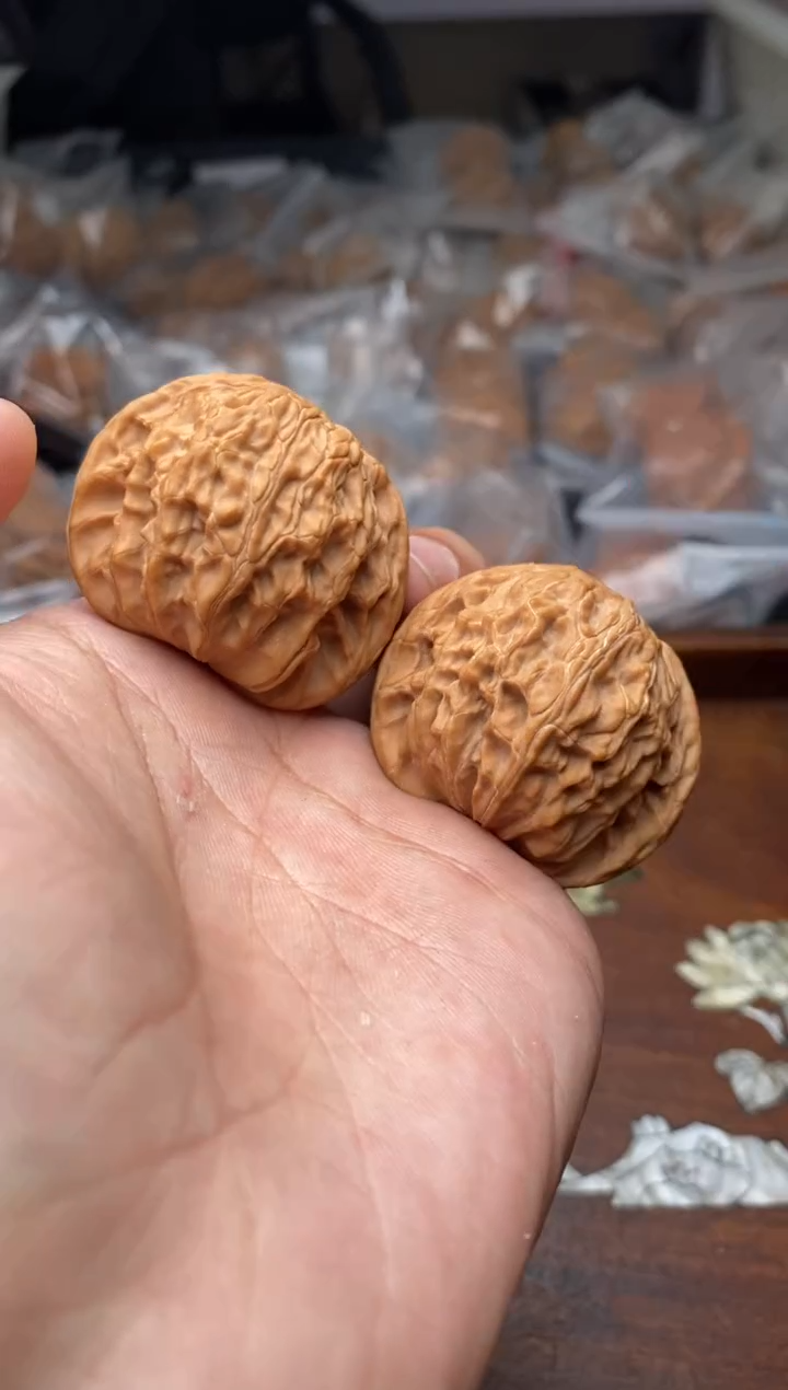 【闪购商品】文玩核桃把件A84号42尺磨盘