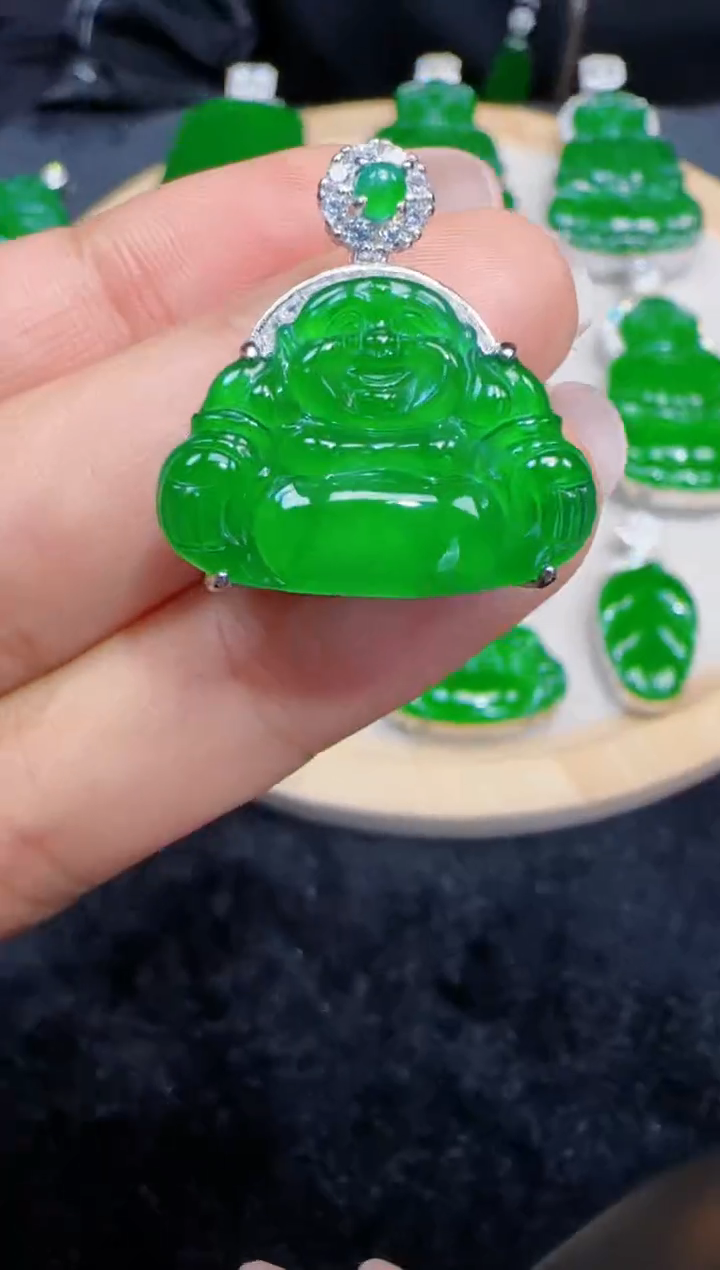 未镶嵌定制翡翠翡翠吊坠82