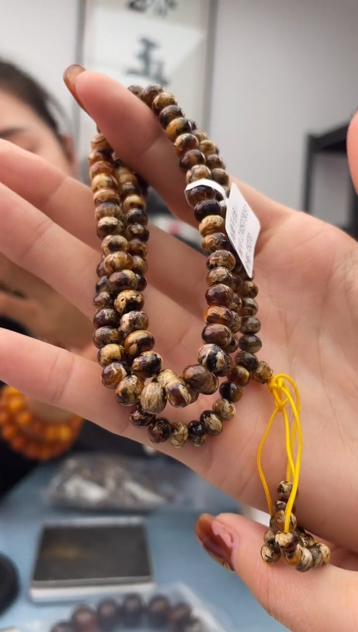 【闪购商品】琥珀珠宝奇石未镶嵌6+，假一罚十