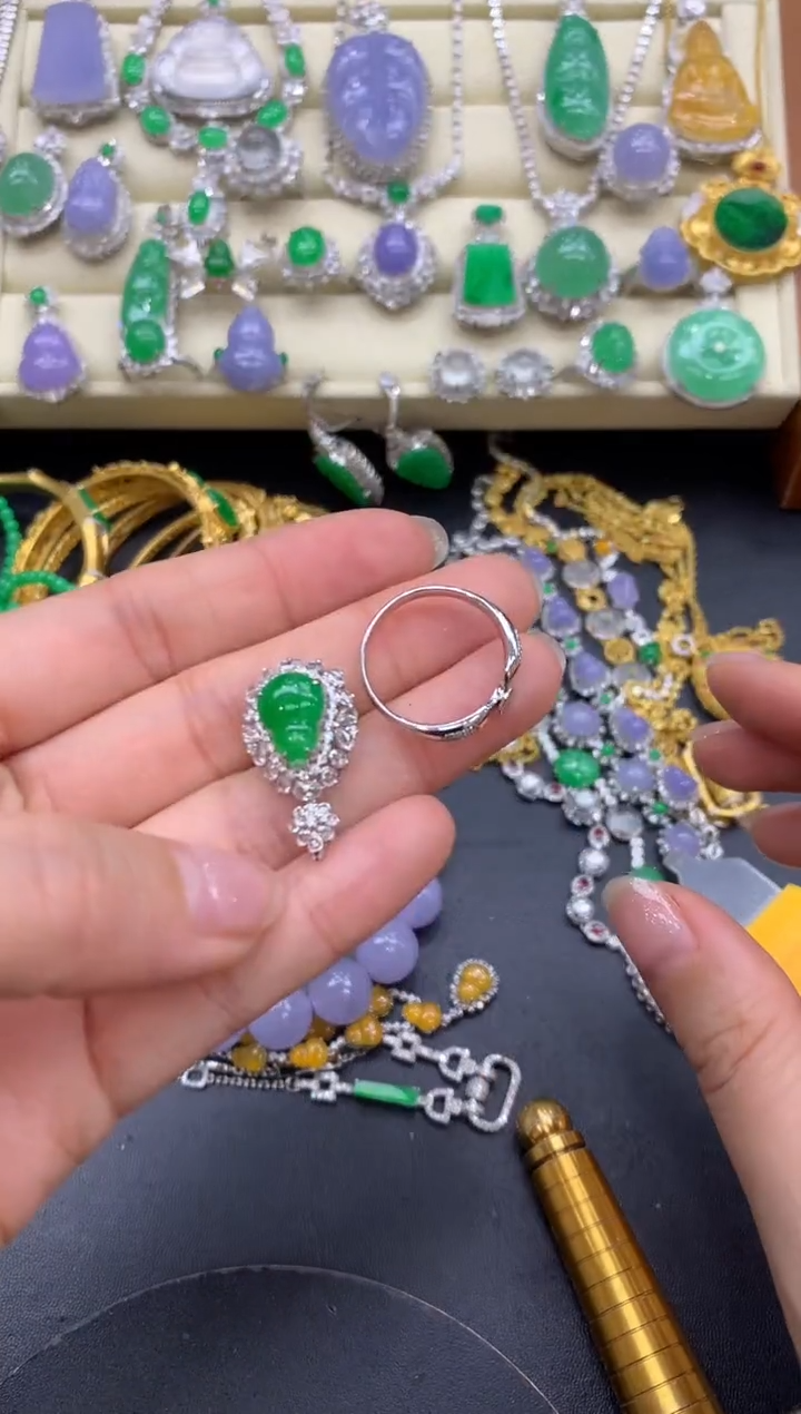 【闪购商品】翡翠戒指18K金镶嵌523-中国好珍宝