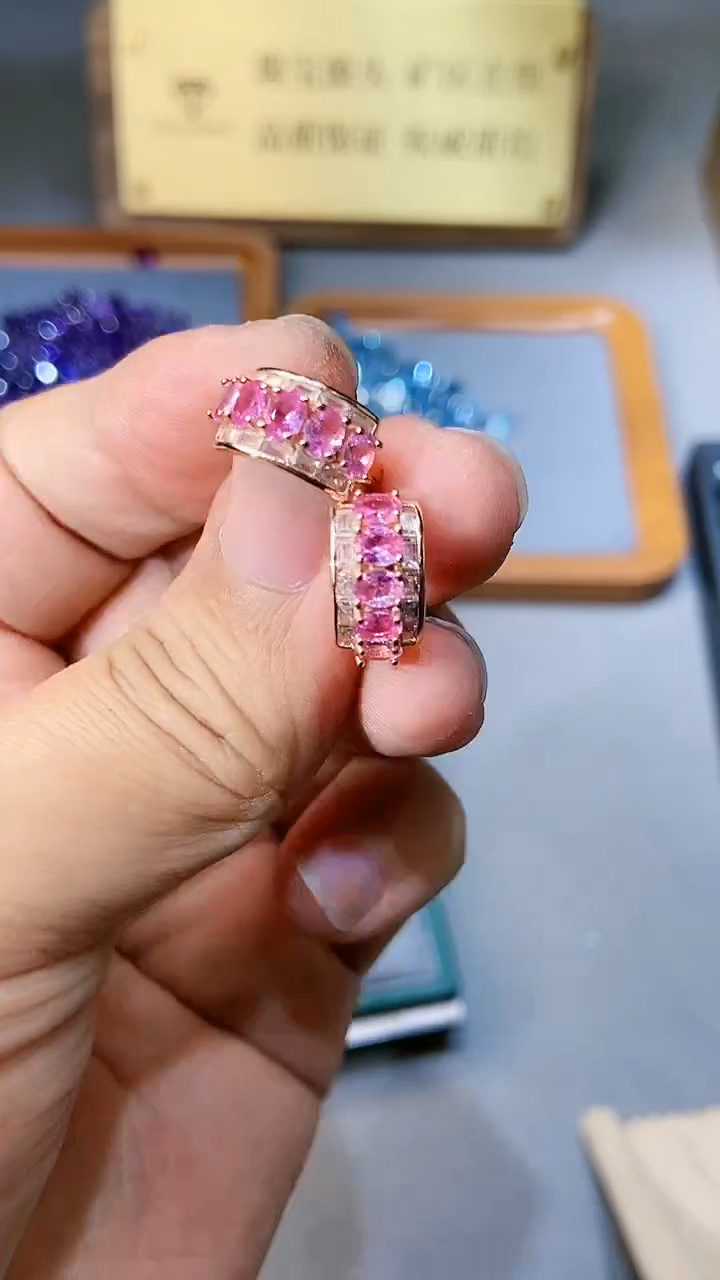 【闪购商品】彩色蓝宝石耳饰银S925镶嵌354