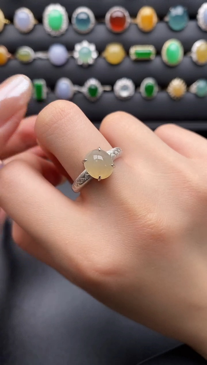 银S925镶嵌戒指翡翠一物一证一礼盒