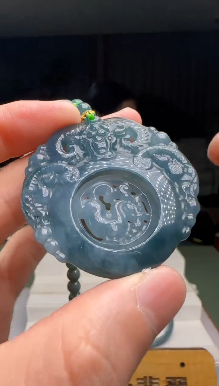 【闪购商品】翡翠吊坠(赠链)未镶嵌多样性发一DY@@WS1WX27380