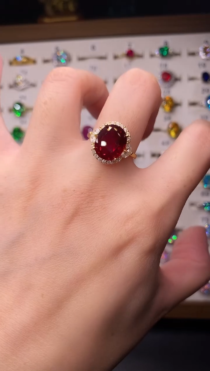 5克拉蓝宝石（处理）欧美风戒指