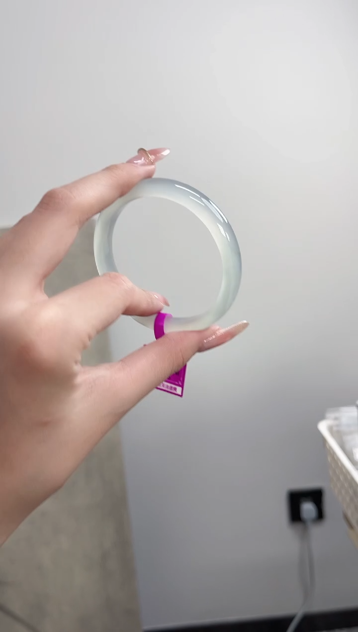 【闪购商品】玛瑙/玉髓手镯未镶嵌55-56圈 需要包容