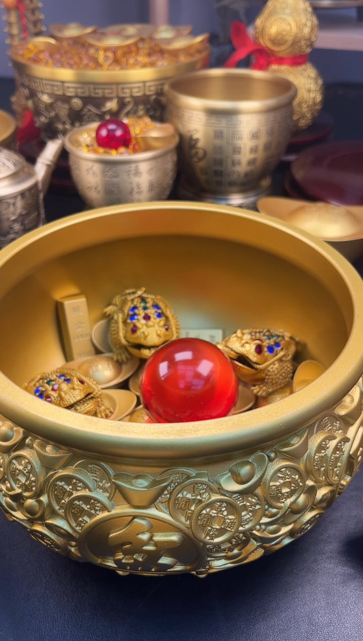 金属40锭元宝套餐送4只金蟾（不含盆）