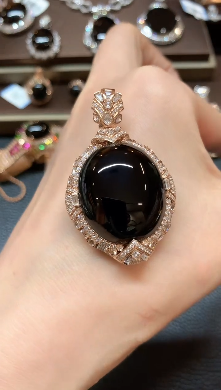 【闪购商品】翡翠吊坠(不含链)18K金镶嵌m193不退换