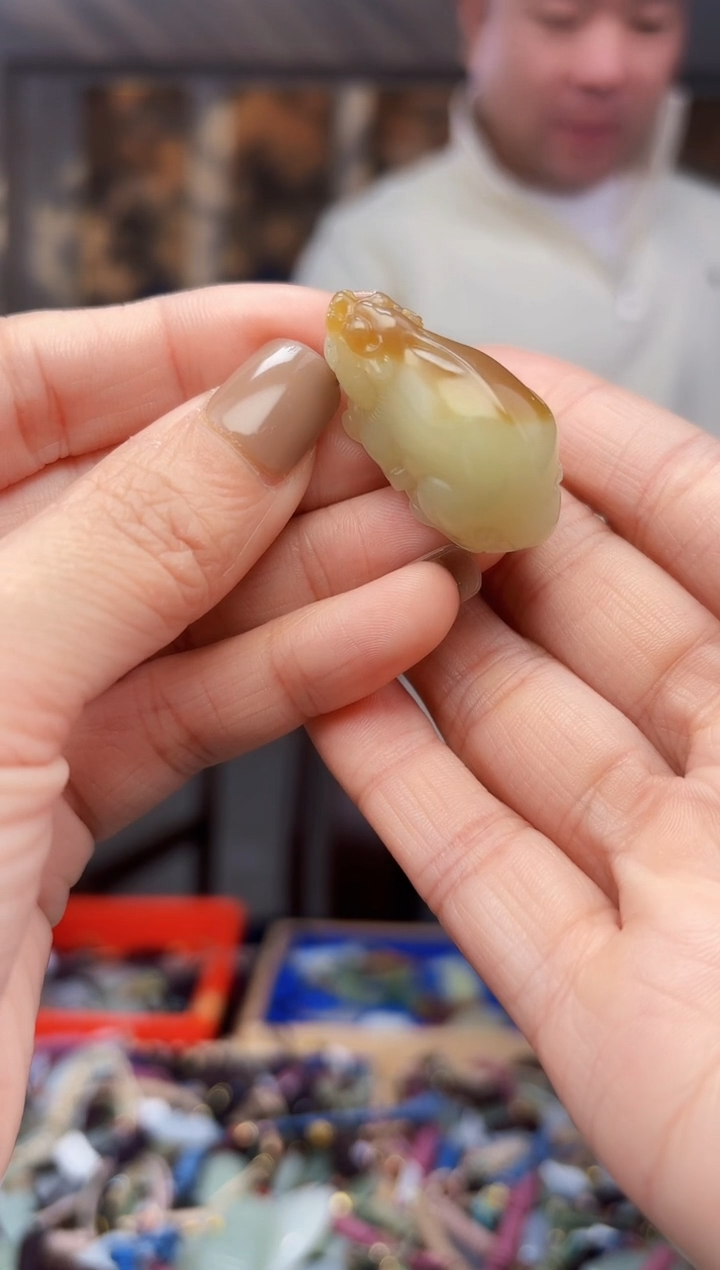 【闪购商品】和田玉挂件未镶嵌拍一发一