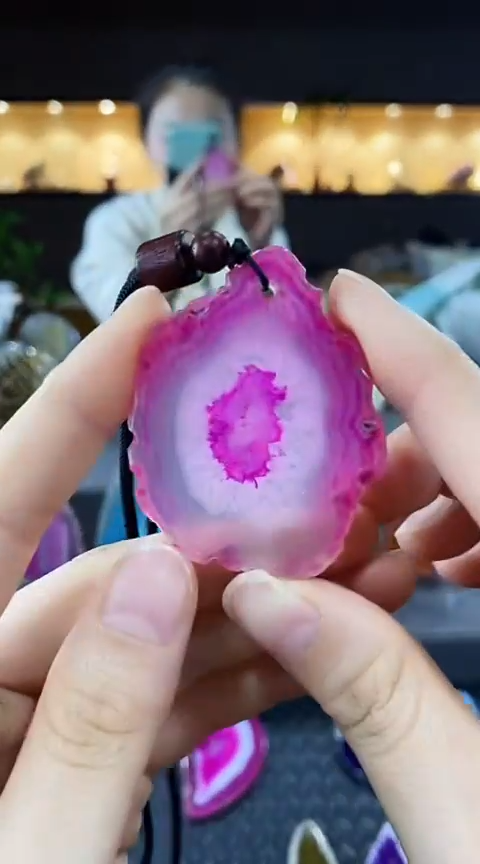 未镶嵌颈饰玛瑙/玉髓麦*茶玛瑙