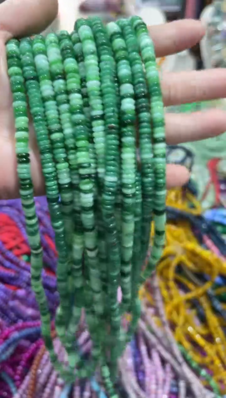 未镶嵌玛瑙/玉髓珠宝半成品两条