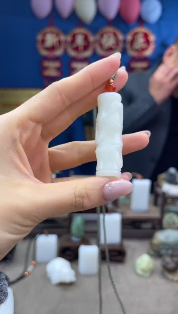 【闪购商品】和田玉颈饰未镶嵌1