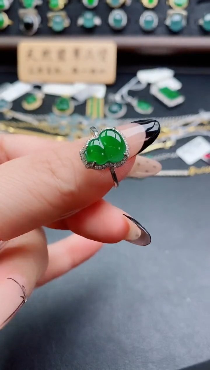 银S925镶嵌戒指翡翠1