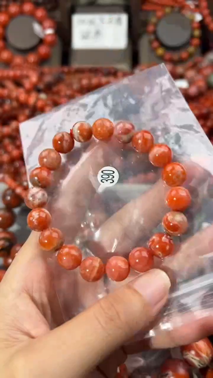 南红玛瑙手串未镶嵌10+