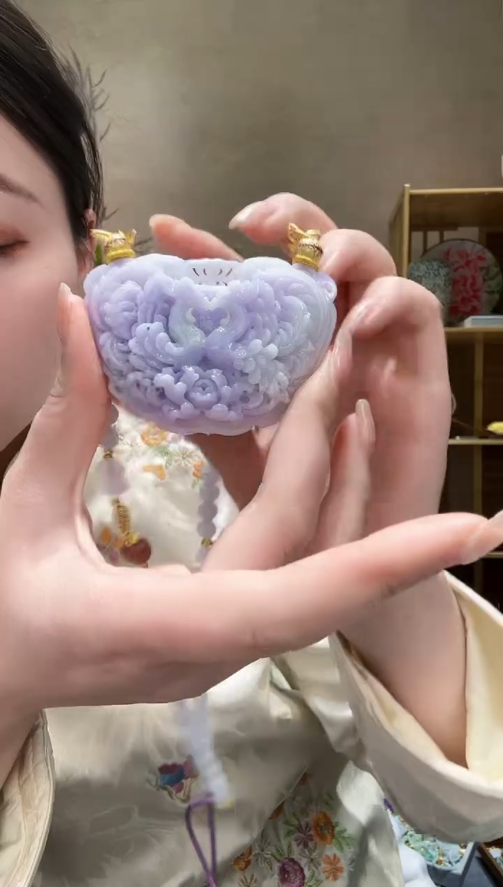 【闪购商品】翡翠颈饰未镶嵌吊坠