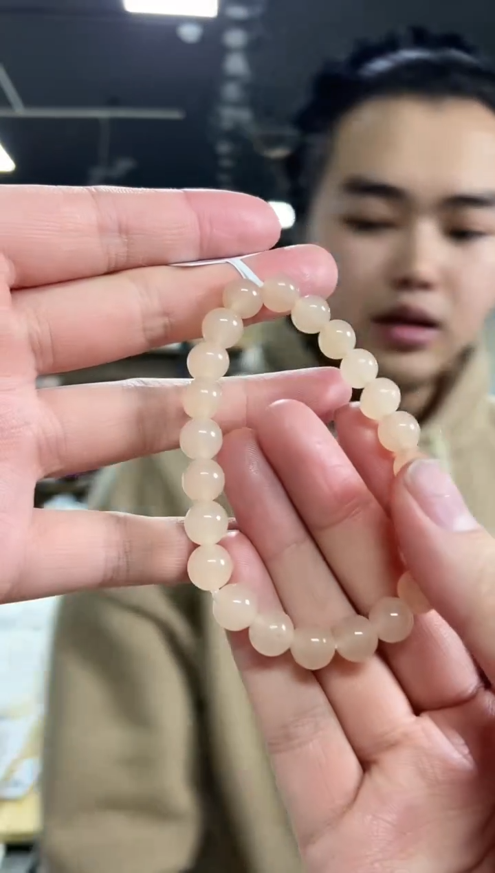 【闪购商品】和田玉手串未镶嵌多样性发其一颜色微差