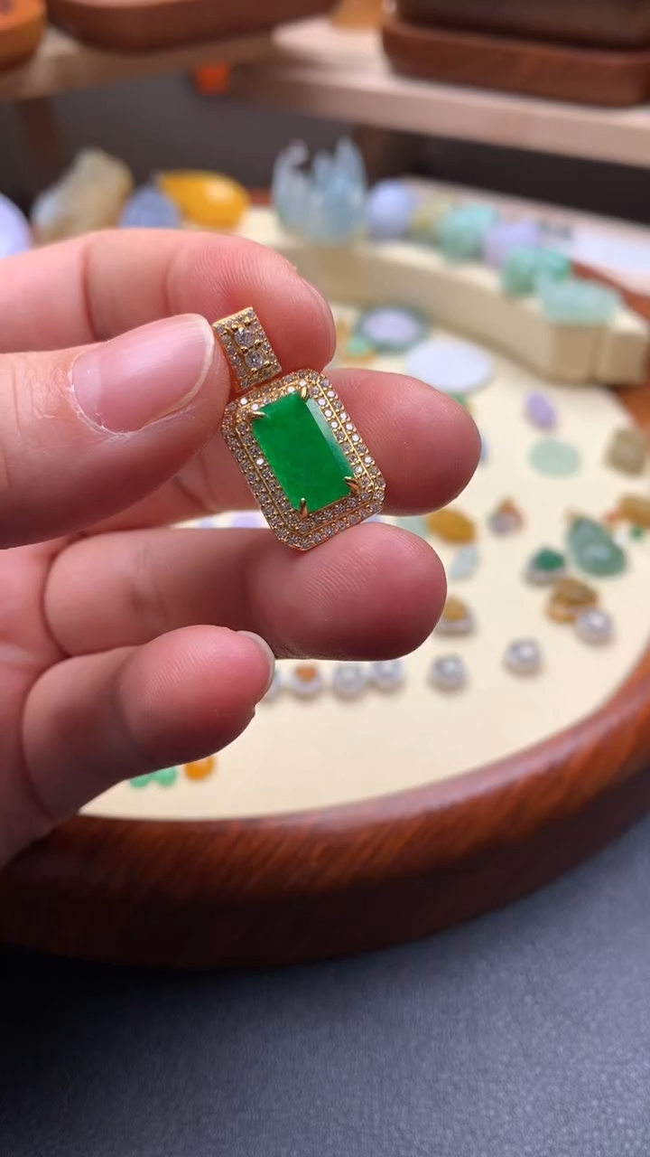 【闪购商品】翡翠颈饰银S925镶嵌翡翠镶嵌无事牌