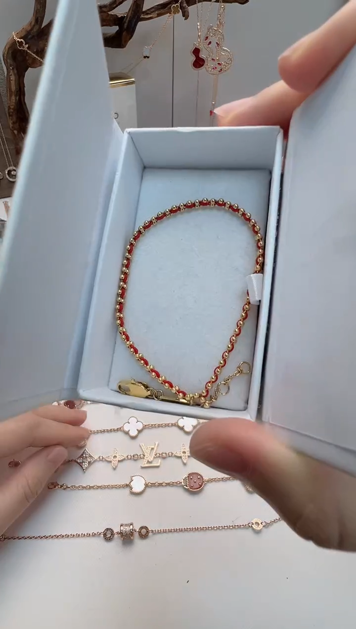 ?****? 华禄甄选阁亭亭总铺