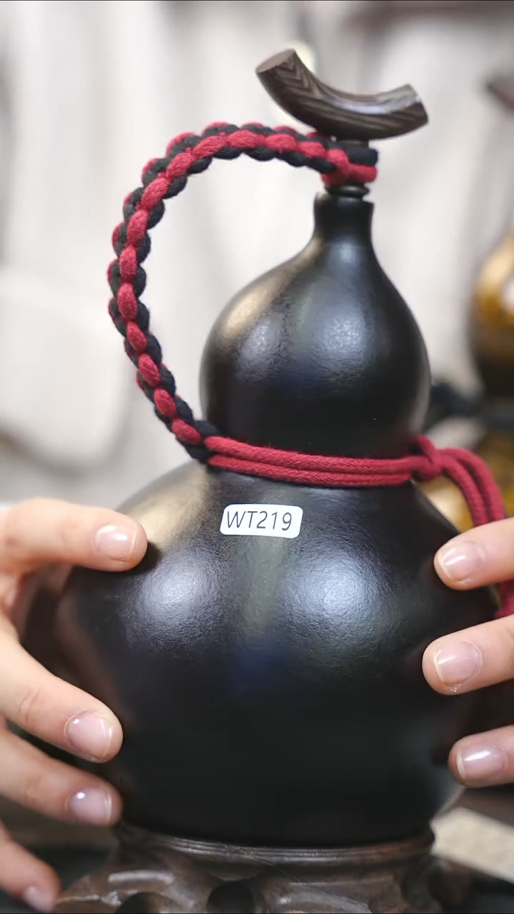 【闪购商品】WT219大漆酒葫芦不包手串及旋转底座