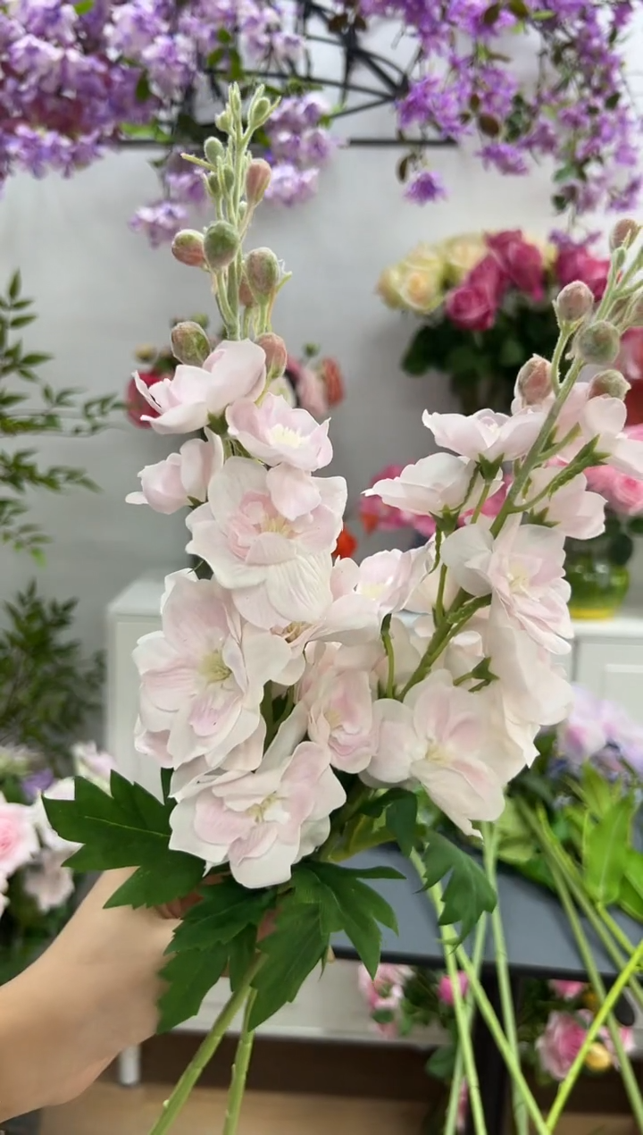 2枝粉色手感保湿飞燕