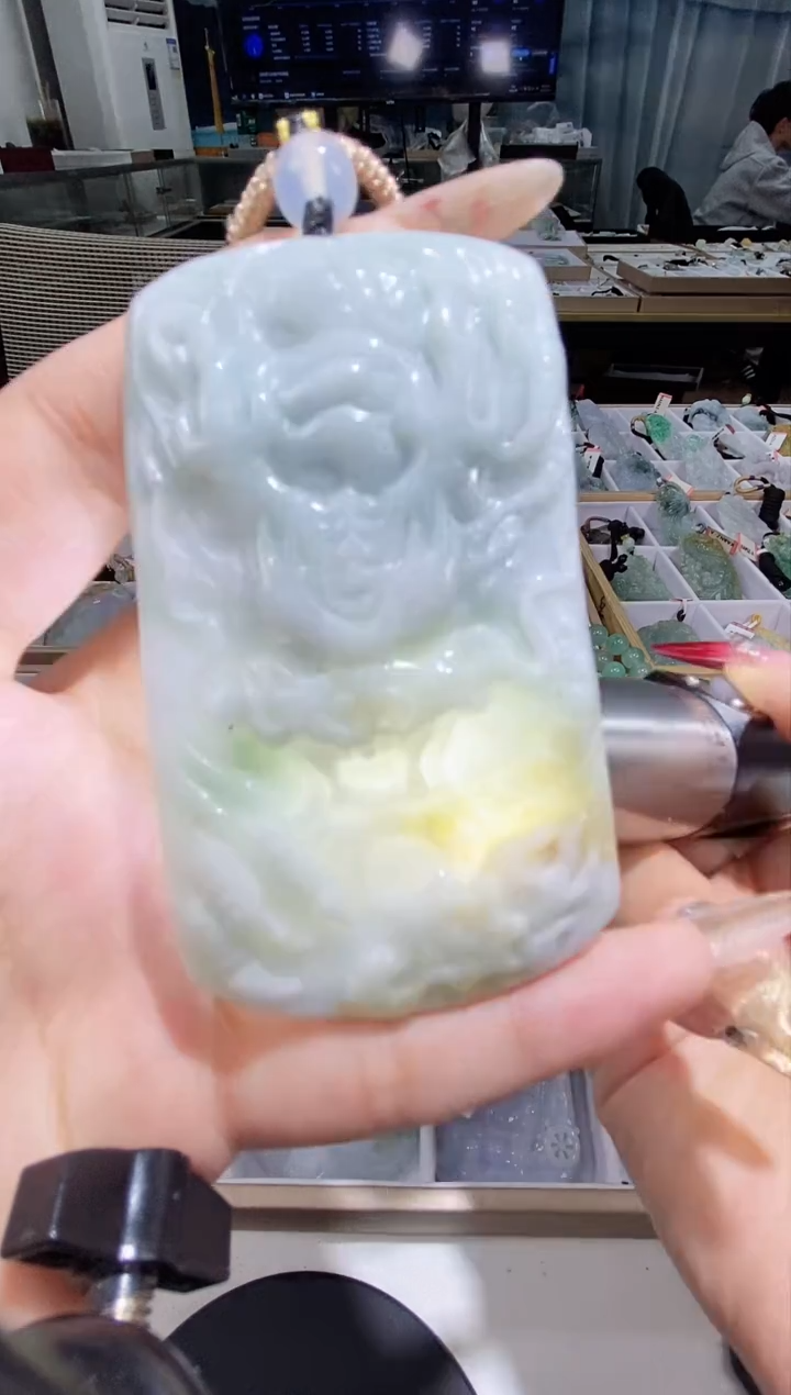【闪购商品】翡翠颈饰未镶嵌天然缅甸翡翠A货未镶嵌