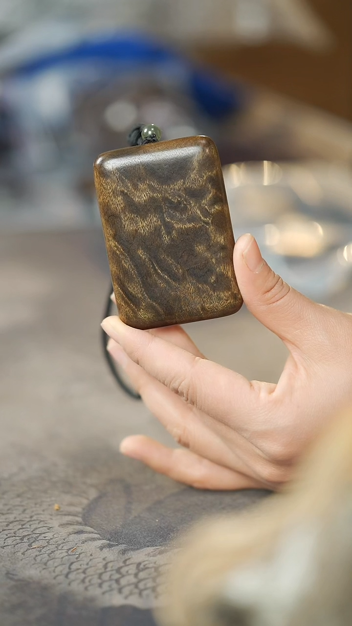 金丝楠满花无事牌441