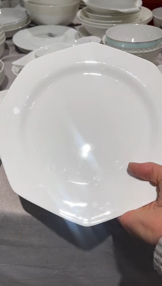 瓷白瓷异形盘八角盘1只