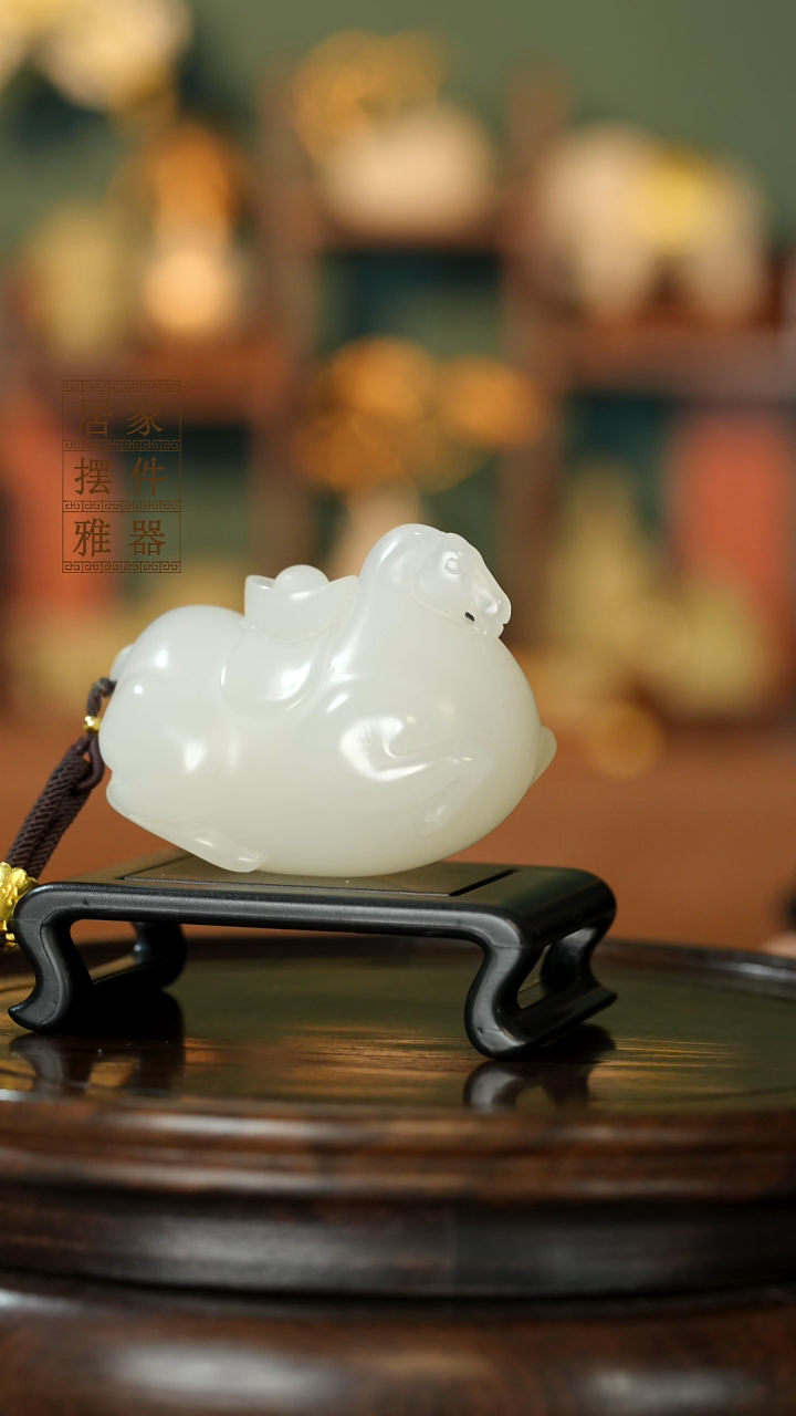 玉《马上有钱》摆件