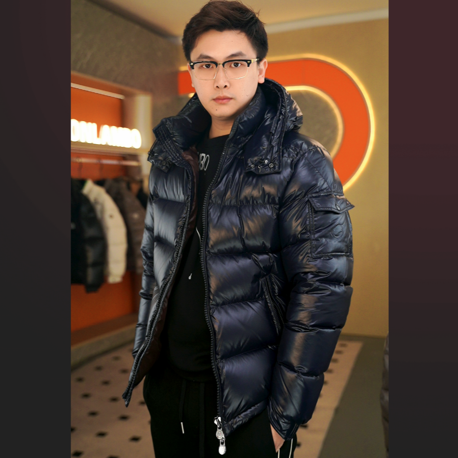 冬季经典Maya90白鹅绒男士短款连帽防水保暖羽绒服