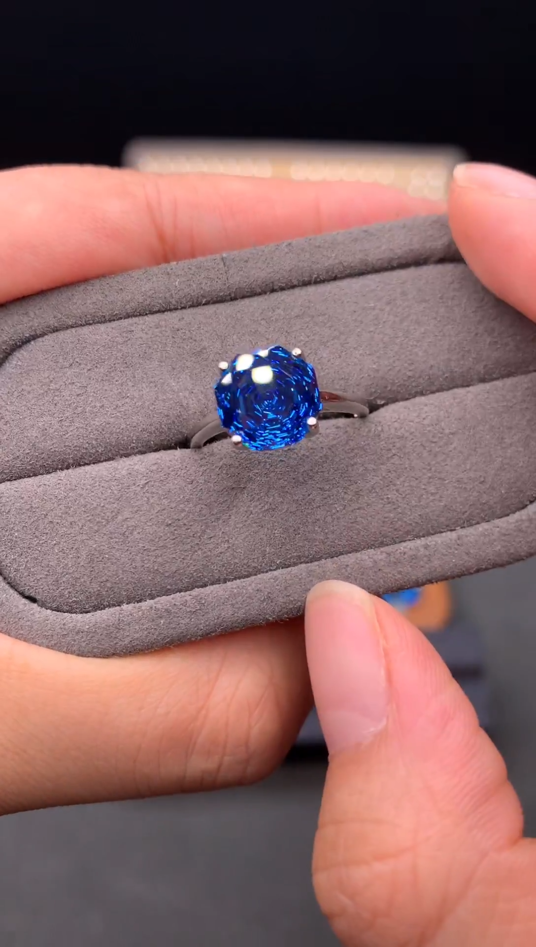 银S925镶嵌戒指托帕石22222