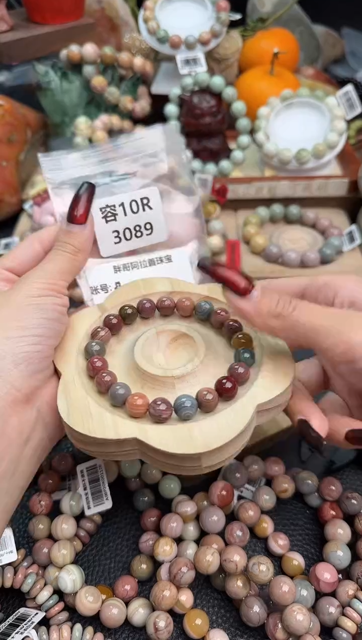 【闪购商品】石英质玉手链未镶嵌10R3089