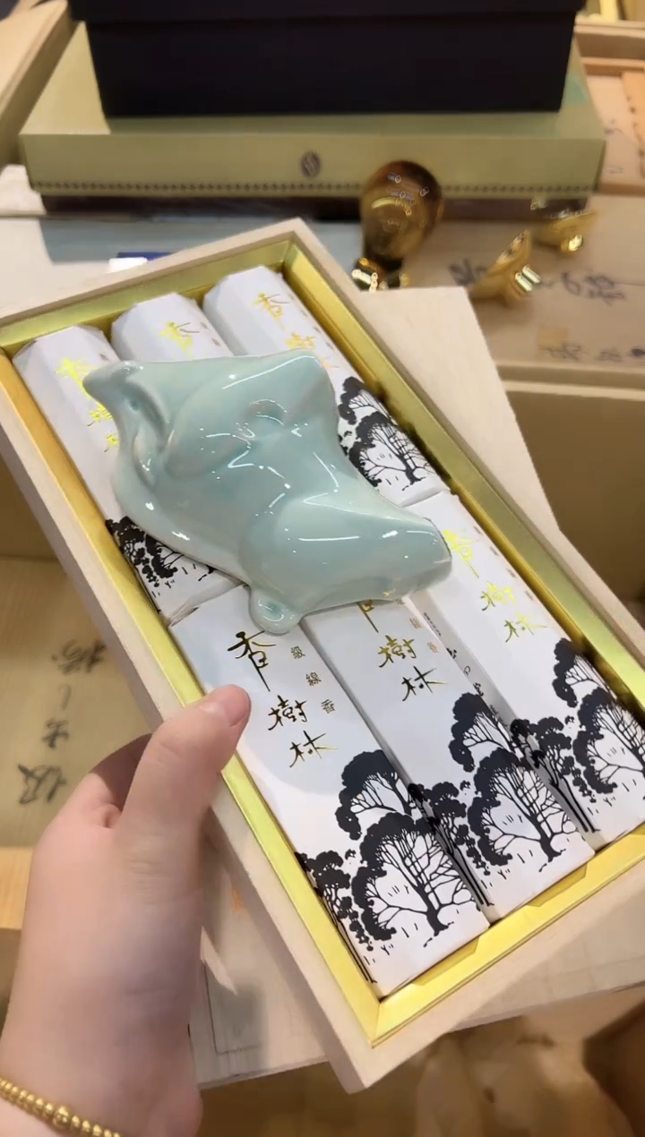 瓷片1212啊啊啊啊啊啊