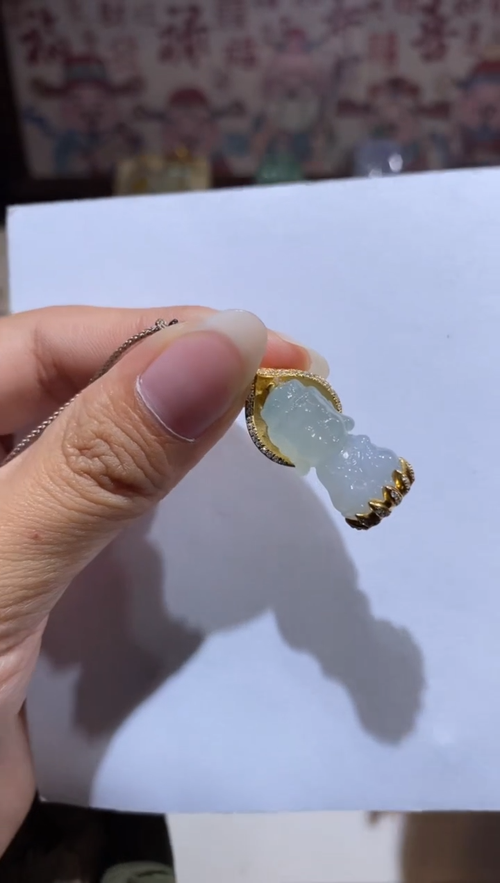 【闪购商品】翡翠颈饰未镶嵌虚空藏宝宝佛