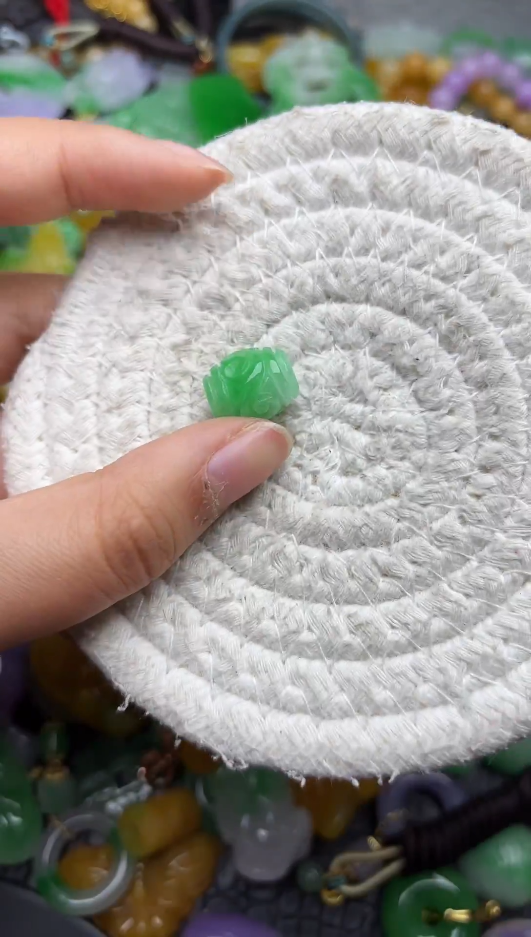 颈饰未镶嵌翡翠缅甸翡翠吊坠