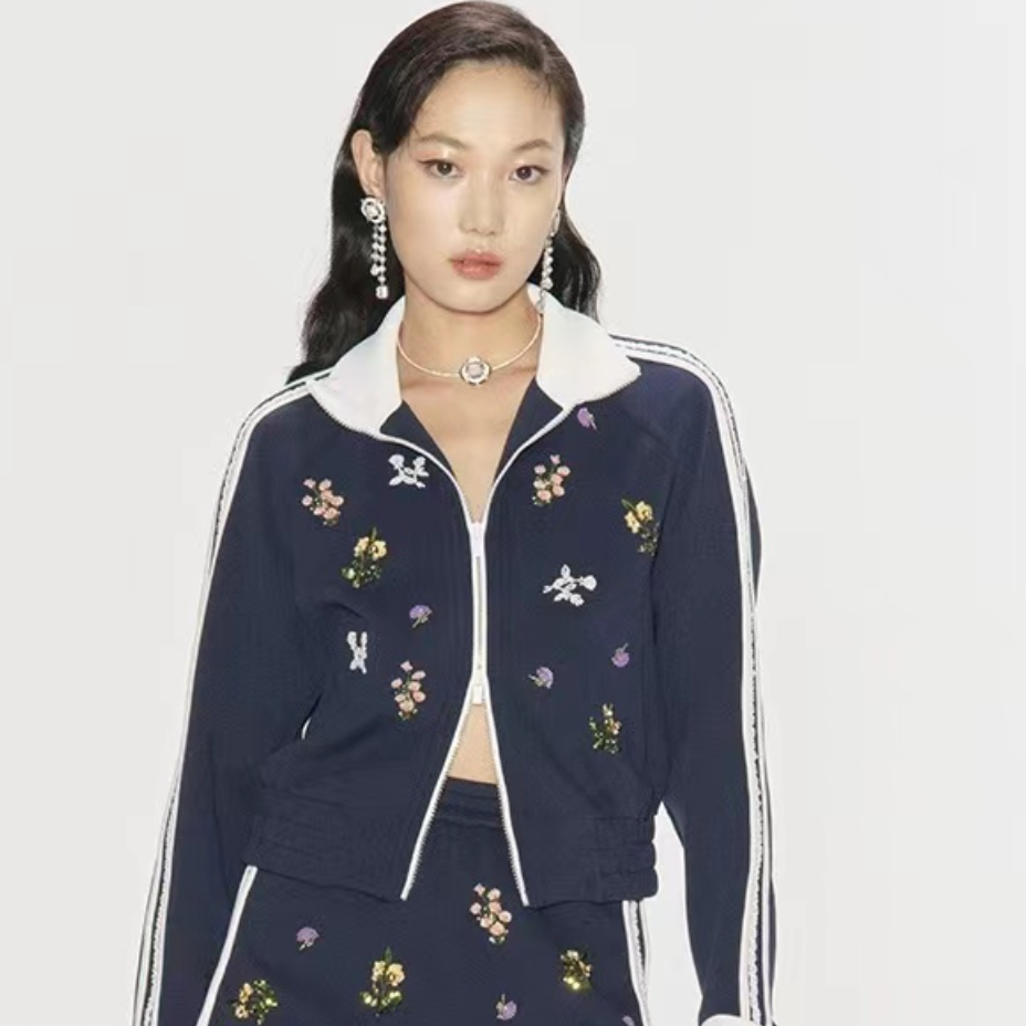 LeFame/拉飞姆24秋洛可可小花刺绣撞色条装饰外套LF24Q11SC093