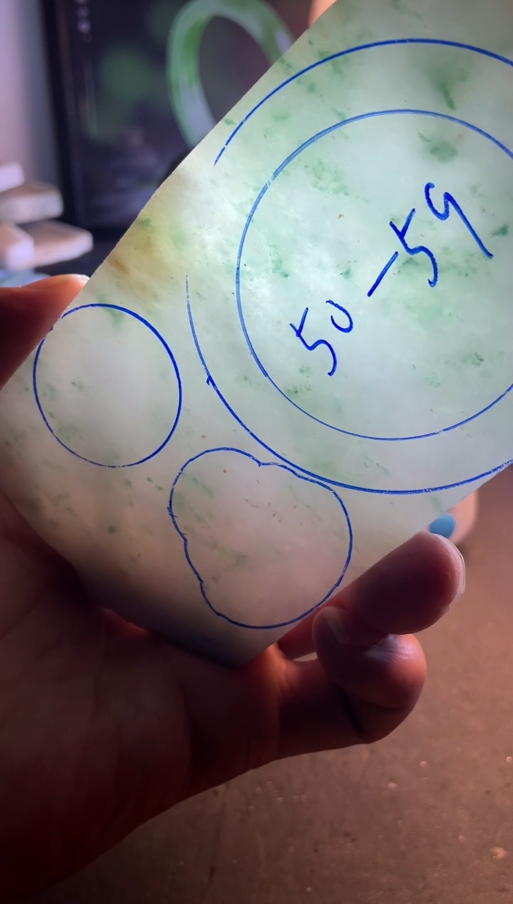 未镶嵌翡翠定制翡翠手****8翡翠