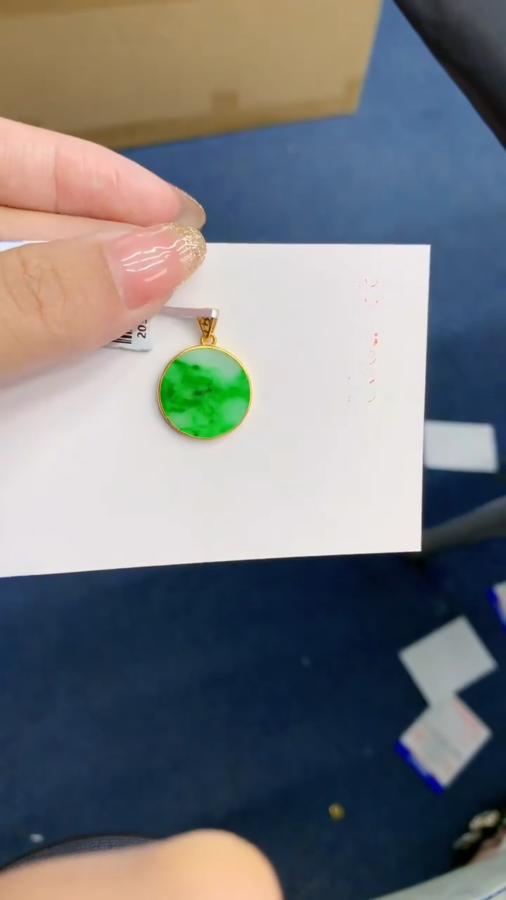 【闪购商品】翡翠银S925镶嵌颈饰            8