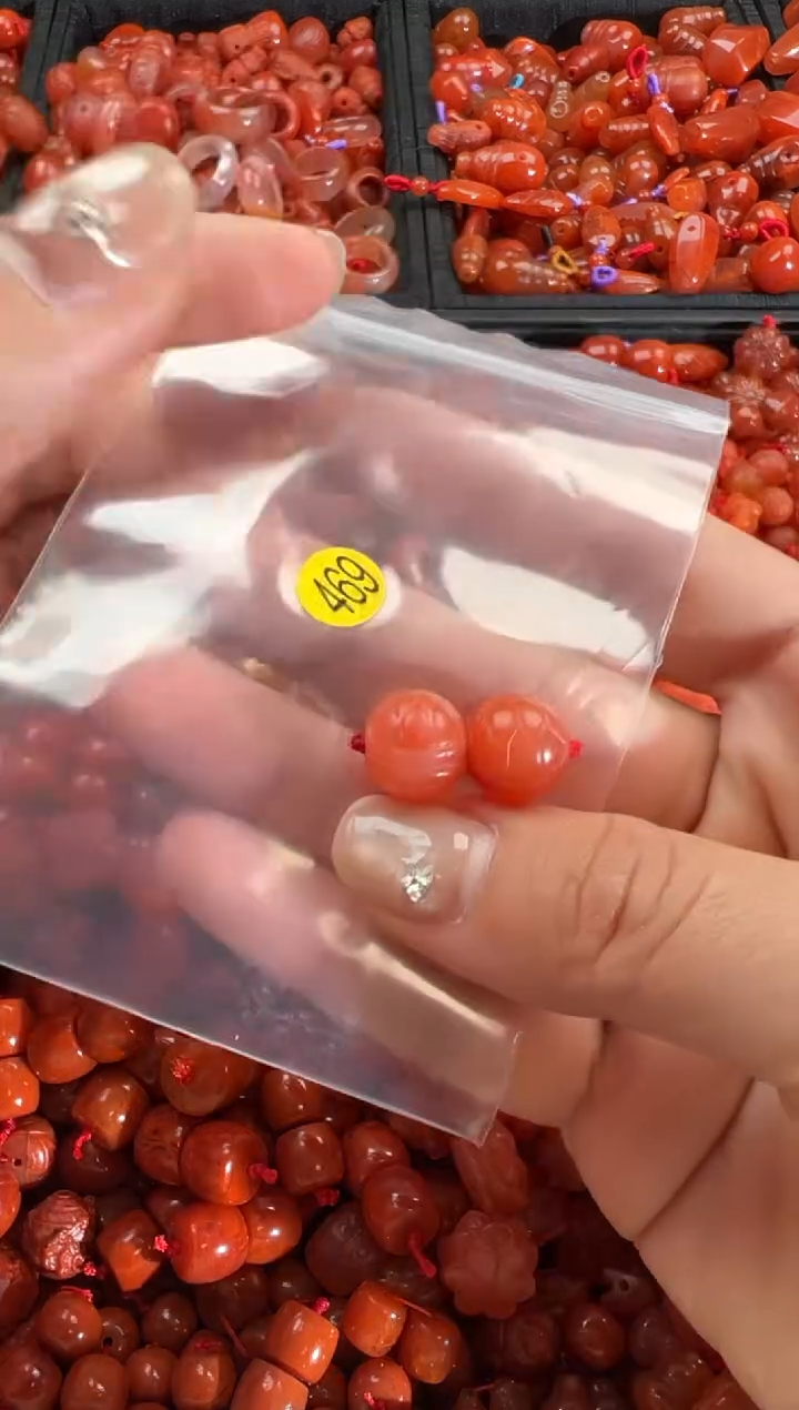 【闪购商品】南红玛瑙颈饰未镶嵌1