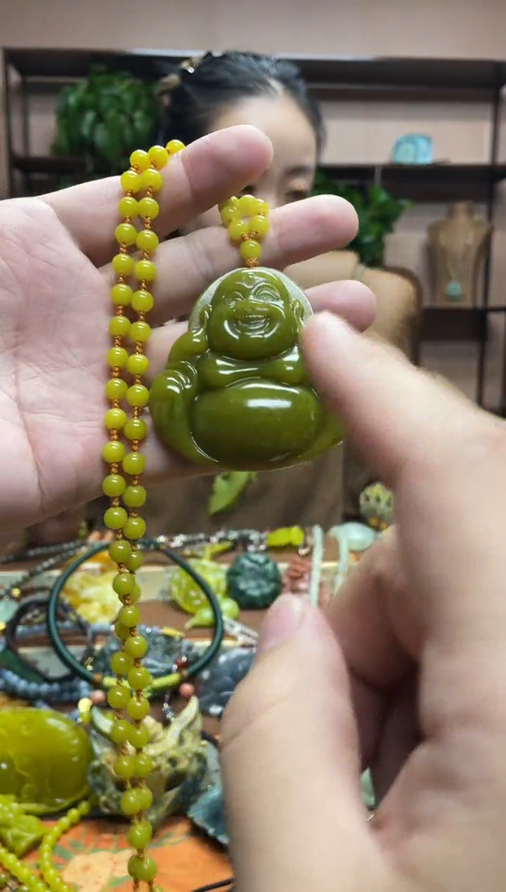 未镶嵌岫玉吊坠·