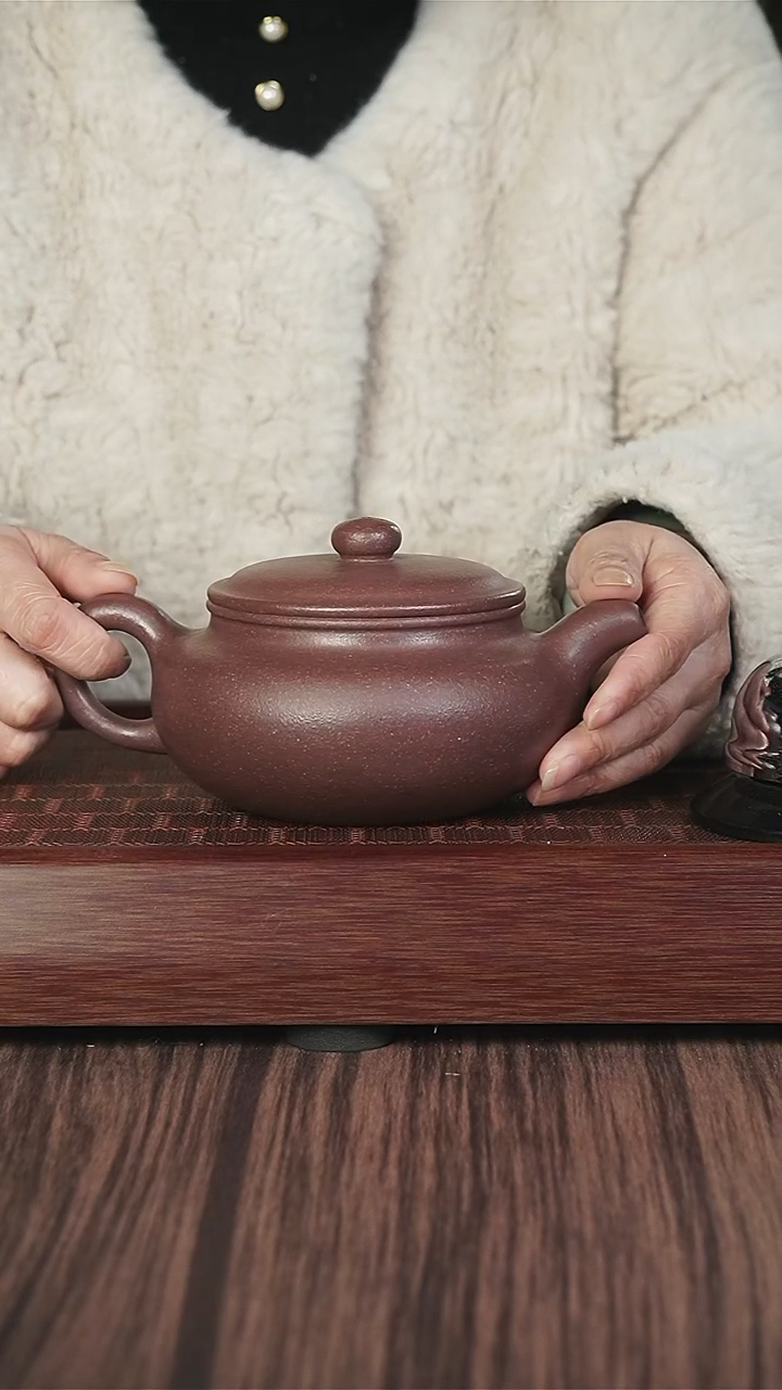 【闪购商品】紫砂茶壶千禧紫泥 扁腹 450cc