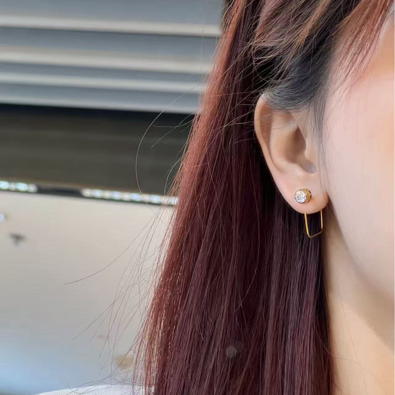 周帝王电黑金黄金复古耳钉时尚潮流纯金气质泡泡简约轻奢耳饰耳钉