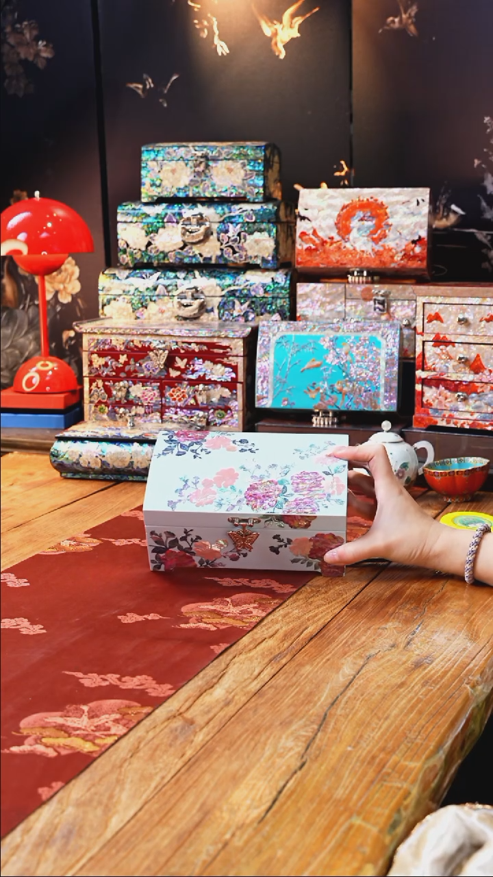 【闪购商品】瓷片豆包儿推荐饰品摆件