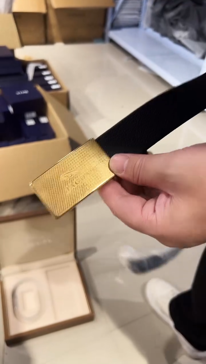 头层牛皮235品牌男包清货中（不要卡单，理性消费）